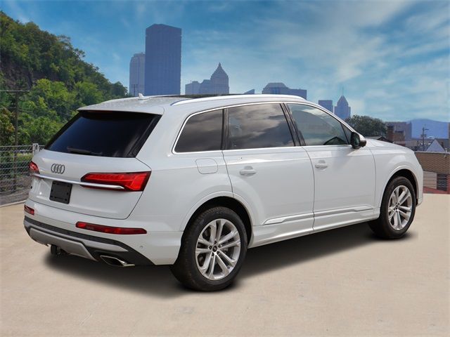 2025 Audi Q7 Premium Plus