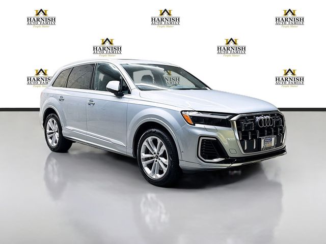 2025 Audi Q7 Premium Plus