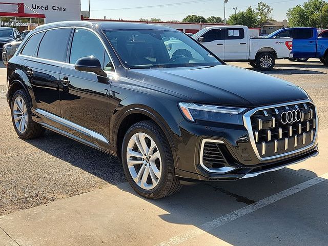 2025 Audi Q7 Premium Plus
