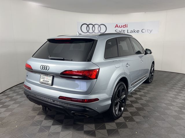 2025 Audi Q7 Premium Plus