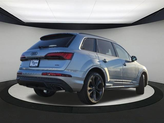 2025 Audi Q7 Premium Plus