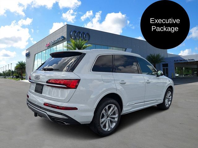 2025 Audi Q7 Premium Plus