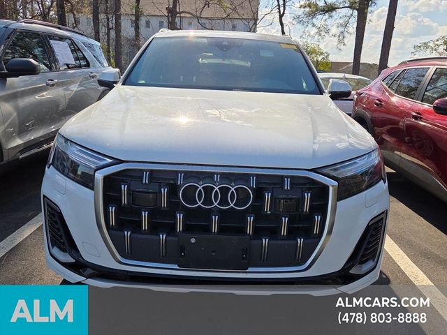 2025 Audi Q7 Premium Plus
