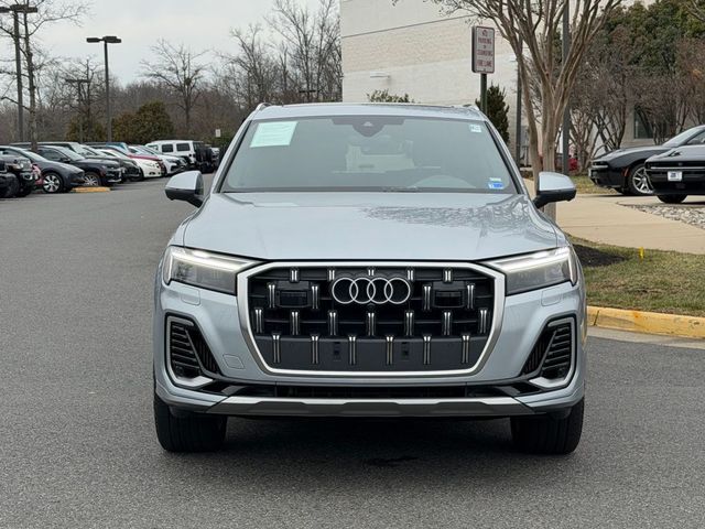 2025 Audi Q7 Premium Plus