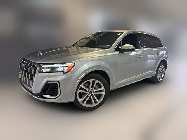 2025 Audi Q7 Premium Plus