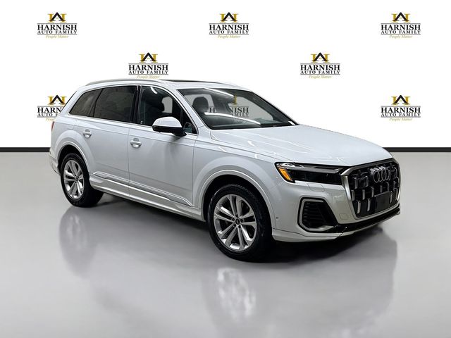 2025 Audi Q7 Premium Plus