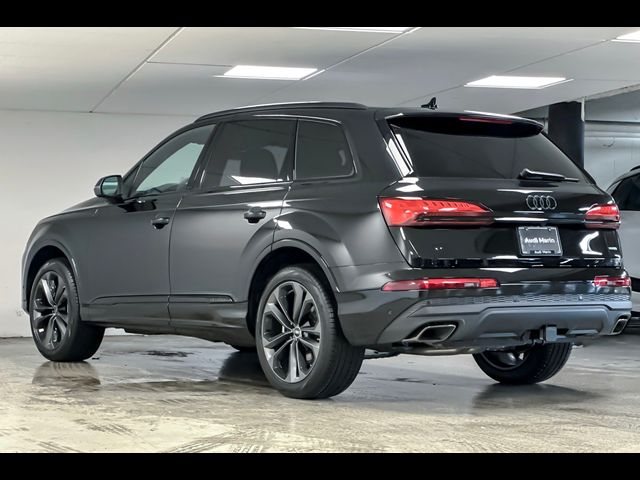 2025 Audi Q7 Premium Plus