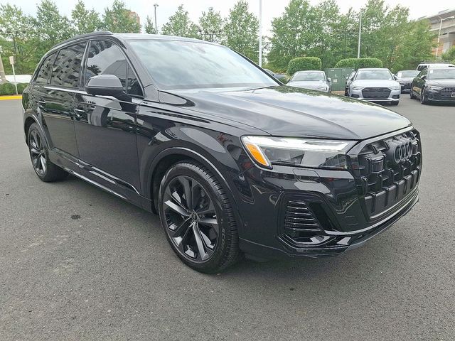 2025 Audi Q7 Premium Plus
