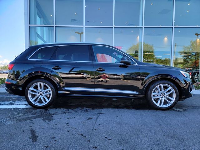 2025 Audi Q7 Premium Plus