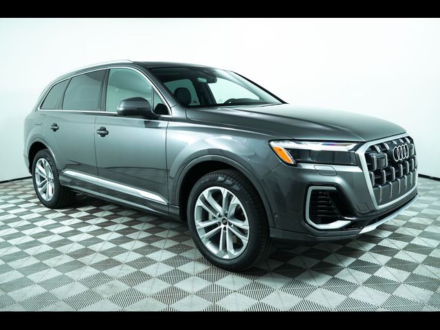 2025 Audi Q7 Premium Plus