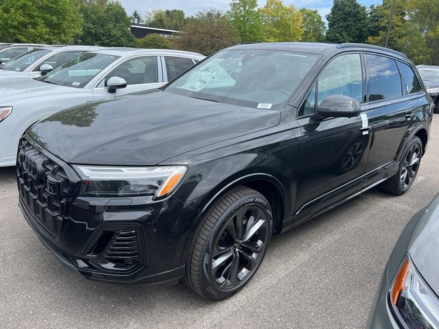 2025 Audi Q7 Premium Plus