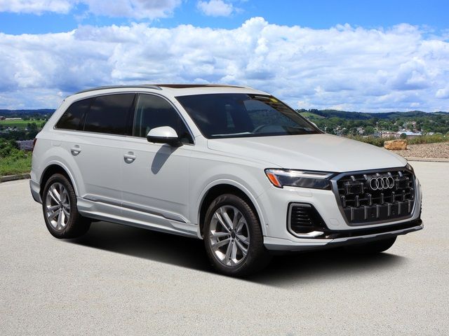 2025 Audi Q7 Premium Plus