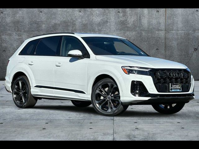 2025 Audi Q7 Premium Plus