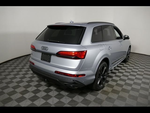 2025 Audi Q7 Premium Plus