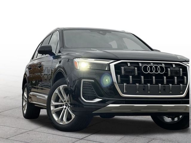 2025 Audi Q7 Premium Plus