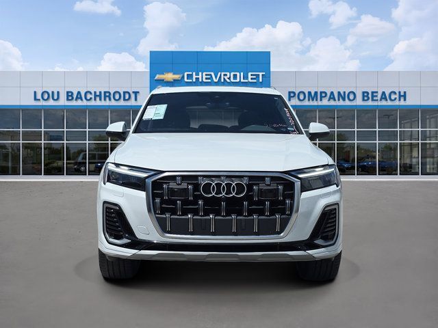 2025 Audi Q7 Premium Plus