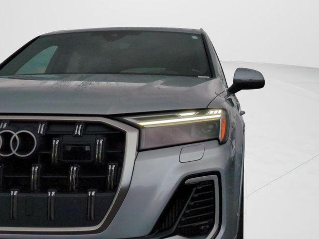 2025 Audi Q7 Premium Plus