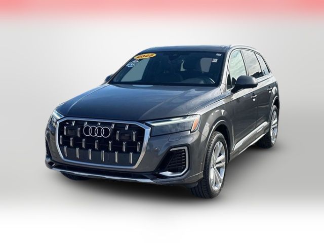 2025 Audi Q7 Premium Plus
