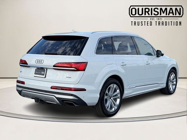 2025 Audi Q7 Premium Plus