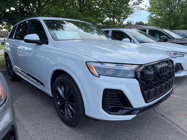 2025 Audi Q7 Premium Plus