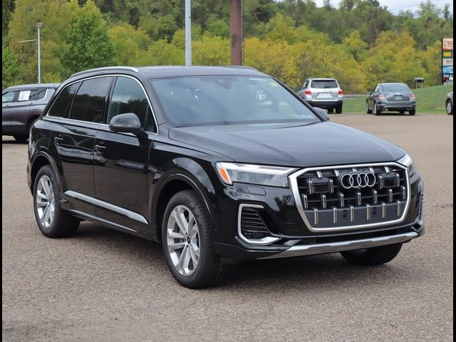 2025 Audi Q7 Premium Plus