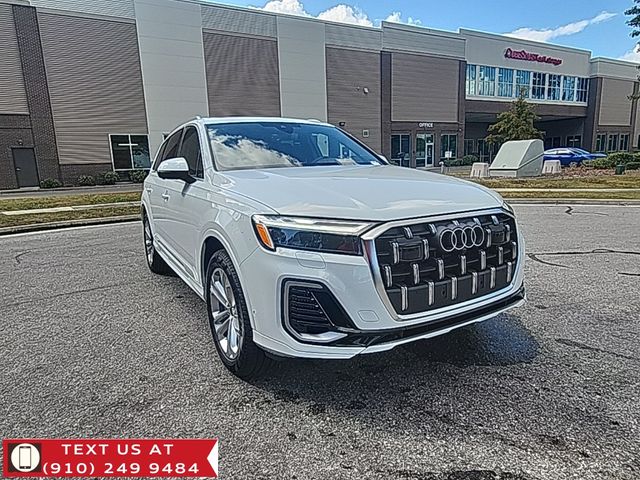 2025 Audi Q7 Premium Plus