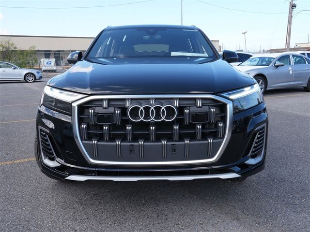 2025 Audi Q7 Premium Plus