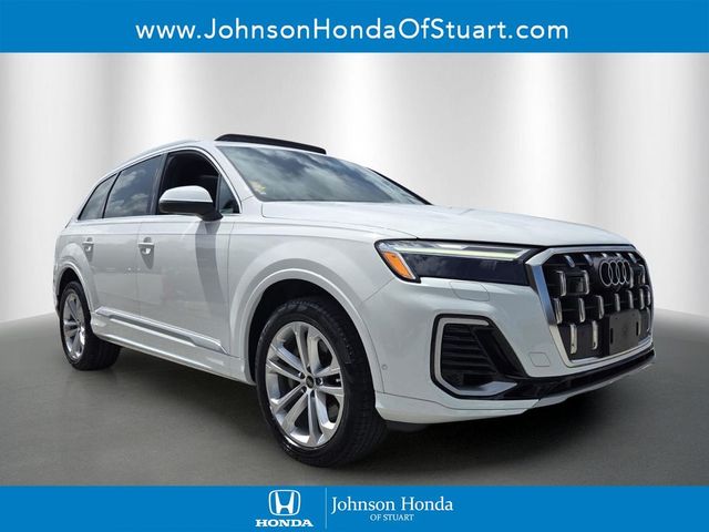 2025 Audi Q7 Premium Plus