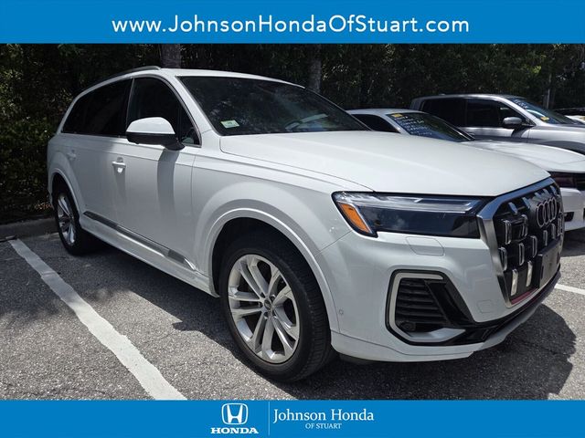 2025 Audi Q7 Premium Plus
