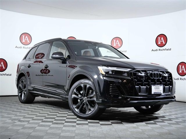 2025 Audi Q7 Premium Plus