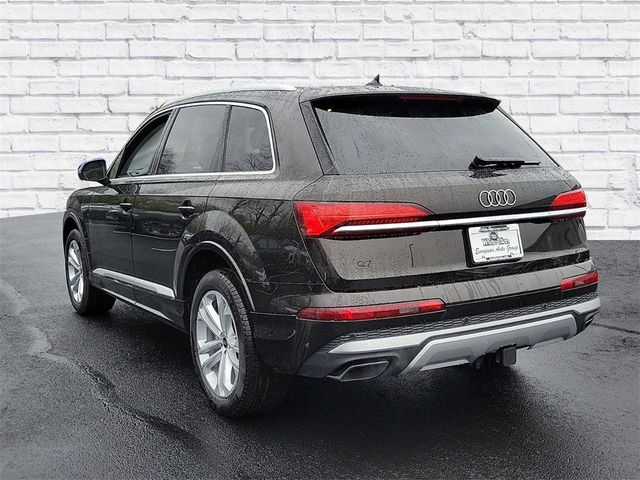 2025 Audi Q7 Premium Plus