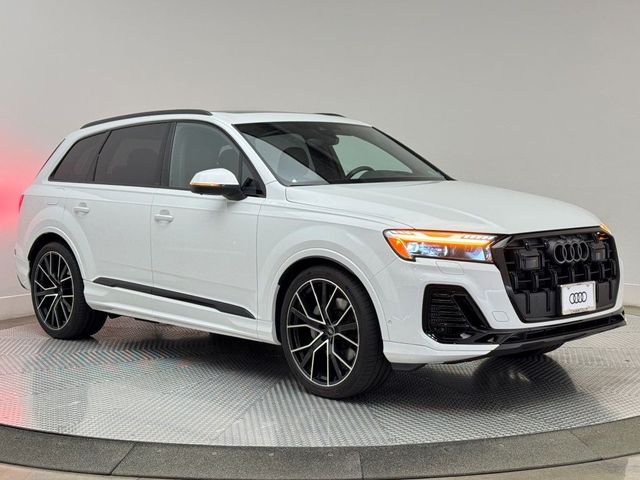 2025 Audi Q7 Prestige