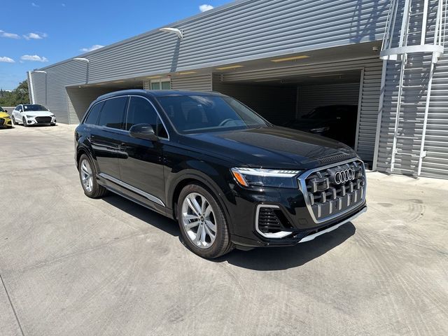 2025 Audi Q7 Prestige