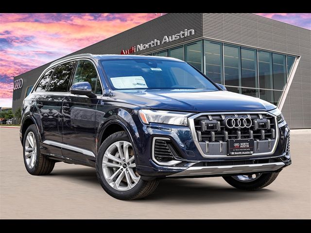 2025 Audi Q7 Premium