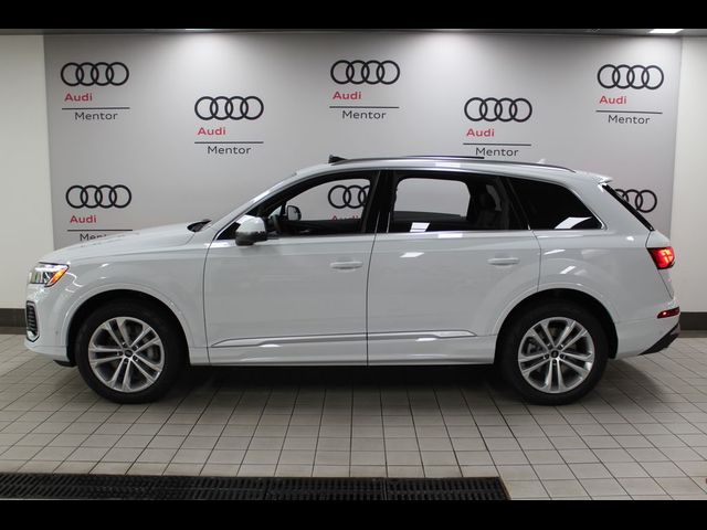 2025 Audi Q7 Premium