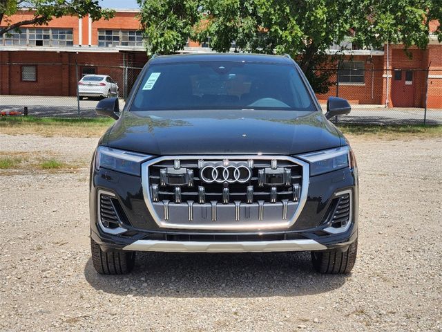 2025 Audi Q7 Premium