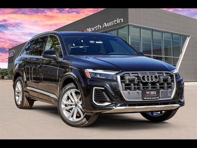 2025 Audi Q7 Premium