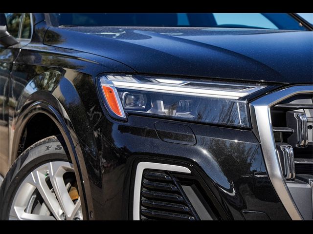 2025 Audi Q7 Premium