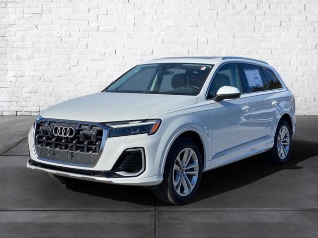 2025 Audi Q7 Premium