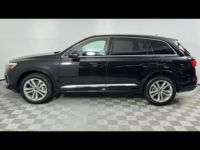 2025 Audi Q7 Premium