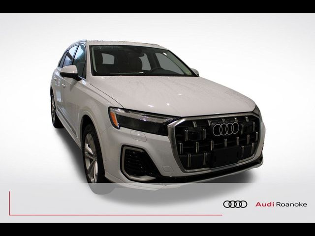 2025 Audi Q7 Premium