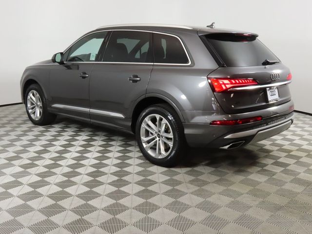 2025 Audi Q7 Premium