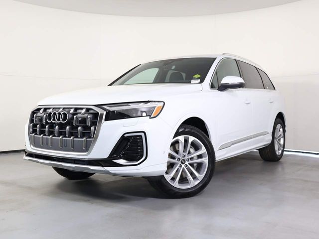 2025 Audi Q7 Premium