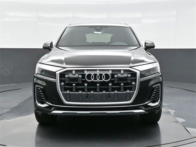 2025 Audi Q7 Premium