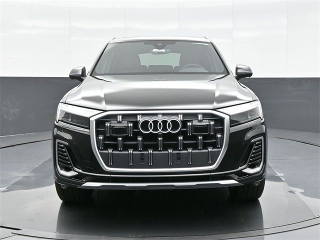 2025 Audi Q7 Premium