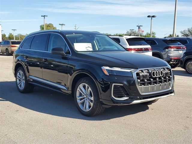 2025 Audi Q7 Premium