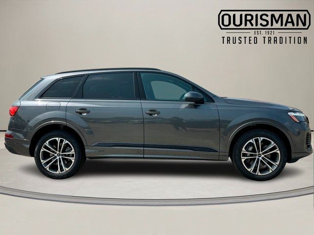 2025 Audi Q7 Premium