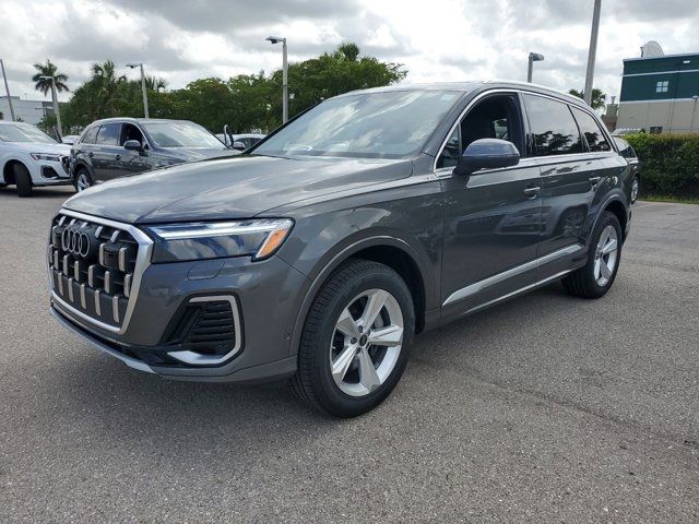 2025 Audi Q7 Premium