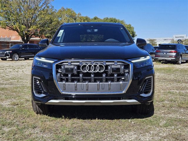 2025 Audi Q7 Premium