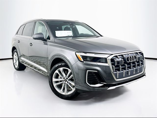 2025 Audi Q7 Premium